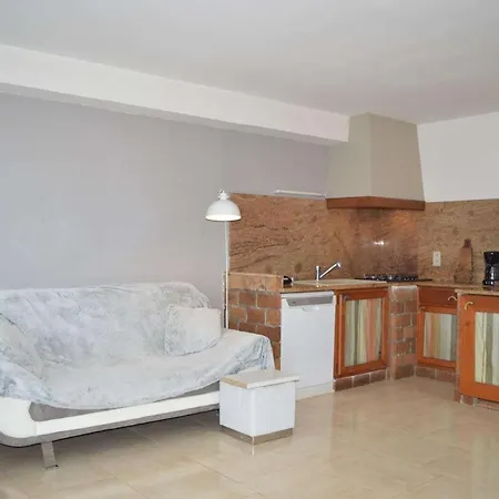 Apartment 3 Pieces 4 Couchages Sur Bn100-c502
